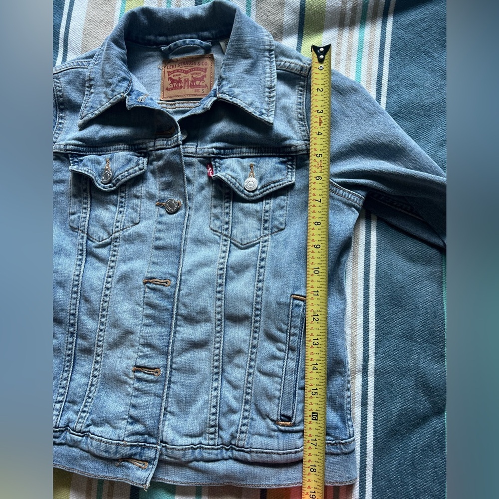 LEVIS Jean Jacket - Picture 8 of 10